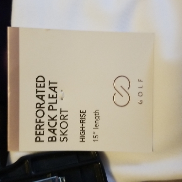 Calia Perforated Back Pleat Skort - Picture 3 of 4